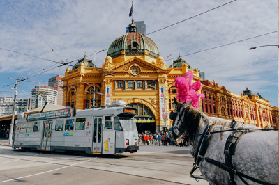 Flinders Station Melbourne weyne yew unspalsh